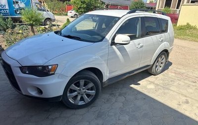 Mitsubishi Outlander III рестайлинг 3, 2011 год, 900 000 рублей, 1 фотография
