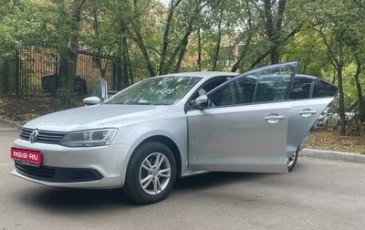 Volkswagen Jetta VI, 2013 год, 950 000 рублей, 1 фотография