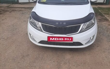 KIA Rio III рестайлинг, 2013 год, 1 100 000 рублей, 1 фотография