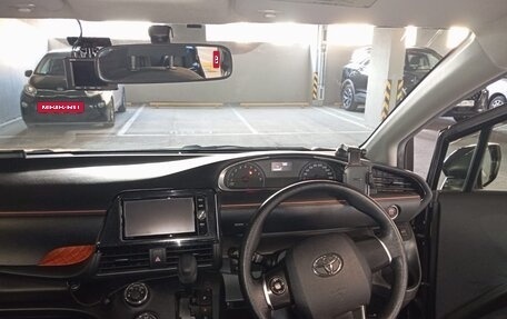Toyota Sienta II, 2016 год, 1 550 000 рублей, 6 фотография
