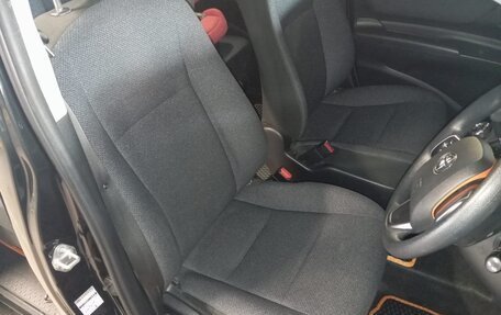 Toyota Sienta II, 2016 год, 1 550 000 рублей, 23 фотография