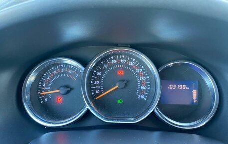 Renault Sandero II рестайлинг, 2017 год, 800 000 рублей, 15 фотография
