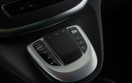 Mercedes-Benz V-Класс, 2021 год, 8 000 000 рублей, 34 фотография