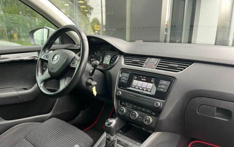 Skoda Octavia, 2015 год, 1 055 000 рублей, 10 фотография