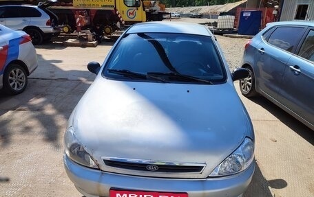 KIA Rio II, 2001 год, 145 000 рублей, 3 фотография