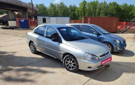 KIA Rio II, 2001 год, 145 000 рублей, 6 фотография