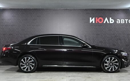 Mercedes-Benz E-Класс, 2023 год, 9 750 000 рублей, 9 фотография