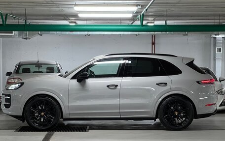 Porsche Cayenne III, 2024 год, 16 990 000 рублей, 3 фотография