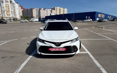 Toyota Camry, 2020 год, 2 950 000 рублей, 3 фотография