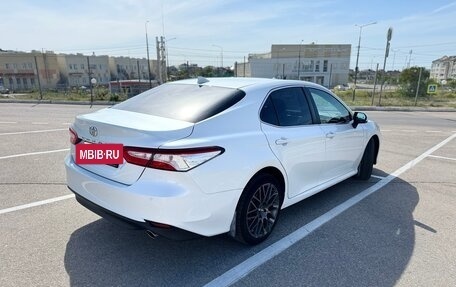 Toyota Camry, 2020 год, 2 950 000 рублей, 9 фотография
