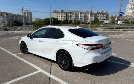 Toyota Camry, 2020 год, 2 950 000 рублей, 12 фотография