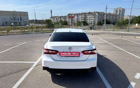 Toyota Camry, 2020 год, 2 950 000 рублей, 10 фотография