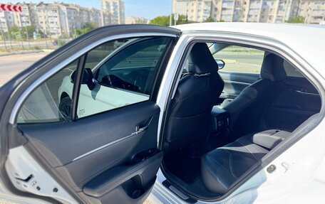 Toyota Camry, 2020 год, 2 950 000 рублей, 27 фотография