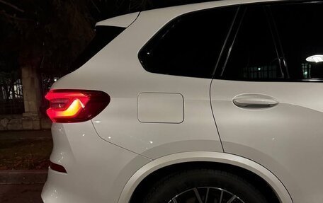 BMW X5, 2018 год, 5 600 000 рублей, 13 фотография