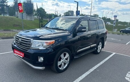 Toyota Land Cruiser 200, 2013 год, 3 350 000 рублей, 1 фотография