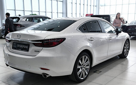 Mazda 6, 2022 год, 2 850 000 рублей, 5 фотография
