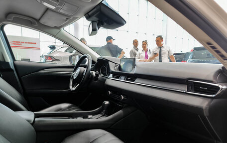 Mazda 6, 2022 год, 2 850 000 рублей, 11 фотография