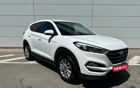 Hyundai Tucson III, 2016 год, 1 680 000 рублей, 3 фотография