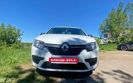 Renault Logan II, 2018 год, 585 000 рублей, 9 фотография