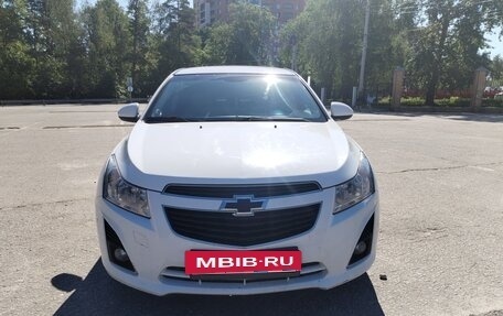 Chevrolet Cruze II, 2013 год, 1 050 000 рублей, 10 фотография