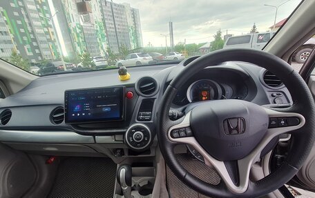 Honda Insight II рестайлинг, 2009 год, 900 000 рублей, 25 фотография