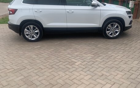Skoda Karoq I, 2020 год, 2 600 000 рублей, 2 фотография
