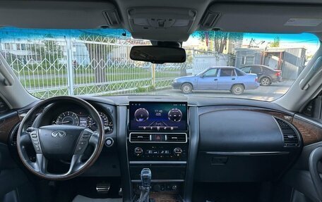 Infiniti QX56, 2012 год, 2 299 000 рублей, 10 фотография