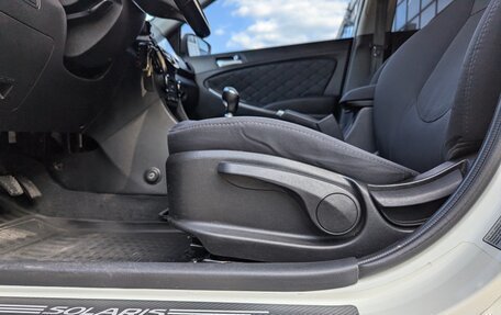 Hyundai Solaris II рестайлинг, 2014 год, 900 000 рублей, 14 фотография