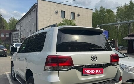 Toyota Land Cruiser 200, 2016 год, 5 500 000 рублей, 4 фотография