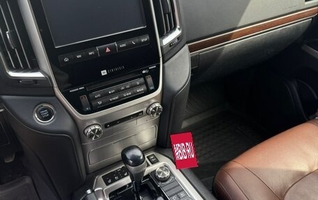 Toyota Land Cruiser 200, 2016 год, 5 500 000 рублей, 9 фотография