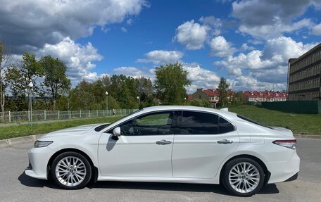 Toyota Camry, 2019 год, 2 900 000 рублей, 19 фотография
