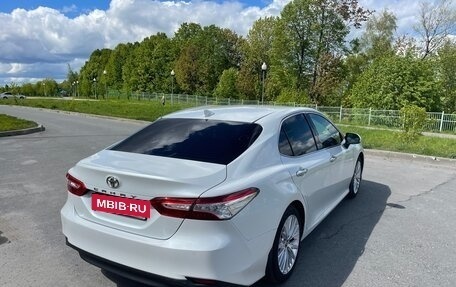 Toyota Camry, 2019 год, 2 900 000 рублей, 14 фотография