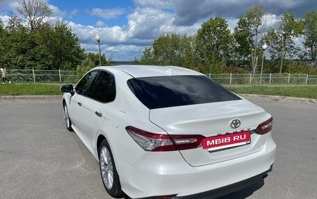 Toyota Camry, 2019 год, 2 900 000 рублей, 16 фотография