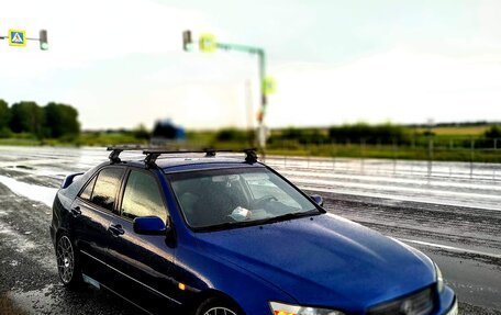 Lexus IS II рестайлинг 2, 2000 год, 790 000 рублей, 4 фотография