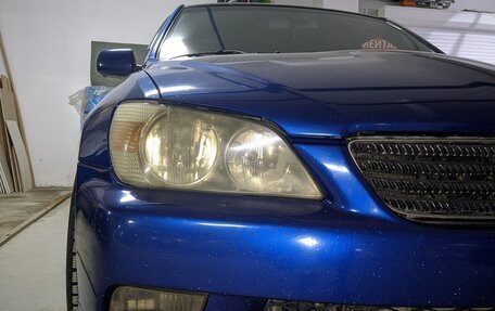 Lexus IS II рестайлинг 2, 2000 год, 790 000 рублей, 12 фотография