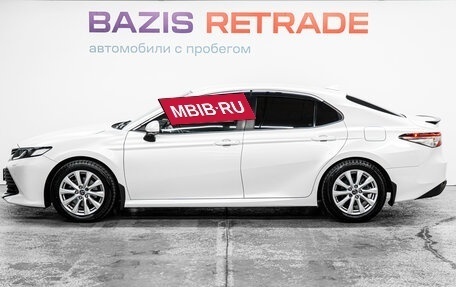 Toyota Camry, 2019 год, 2 800 000 рублей, 8 фотография