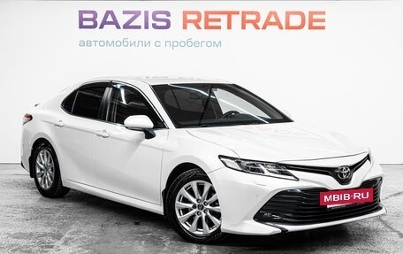 Toyota Camry, 2019 год, 2 800 000 рублей, 3 фотография
