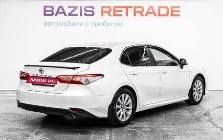 Toyota Camry, 2019 год, 2 800 000 рублей, 5 фотография