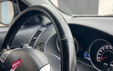 Mitsubishi Outlander III рестайлинг 3, 2011 год, 1 199 000 рублей, 33 фотография
