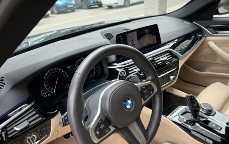 BMW 5 серия, 2019 год, 3 455 000 рублей, 15 фотография