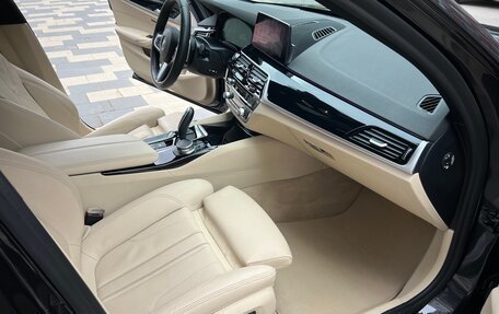 BMW 5 серия, 2019 год, 3 455 000 рублей, 26 фотография