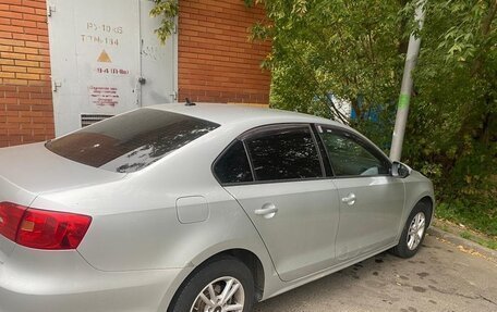 Volkswagen Jetta VI, 2013 год, 950 000 рублей, 8 фотография