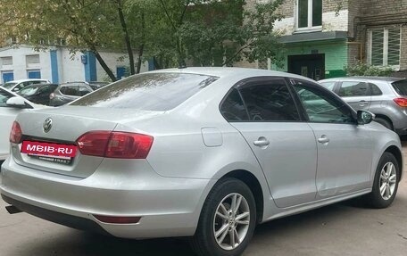 Volkswagen Jetta VI, 2013 год, 950 000 рублей, 7 фотография