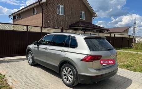 Volkswagen Tiguan II, 2019 год, 1 990 000 рублей, 6 фотография