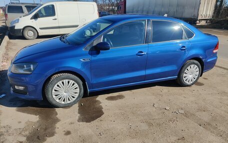 Volkswagen Polo VI (EU Market), 2018 год, 1 290 000 рублей, 2 фотография