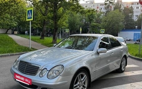 Mercedes-Benz E-Класс, 2002 год, 600 000 рублей, 5 фотография