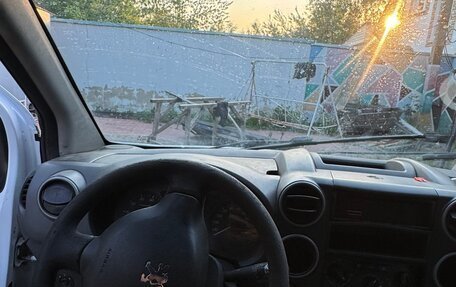 Peugeot Partner II рестайлинг 2, 2011 год, 620 000 рублей, 10 фотография