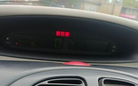 Citroen Xsara Picasso, 2001 год, 260 000 рублей, 8 фотография