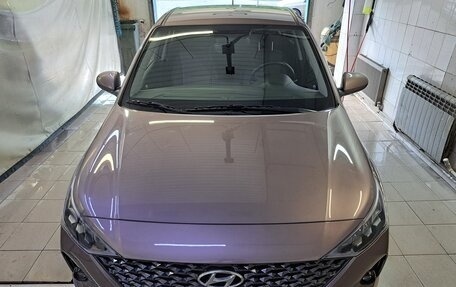 Hyundai Solaris II рестайлинг, 2020 год, 1 800 000 рублей, 2 фотография