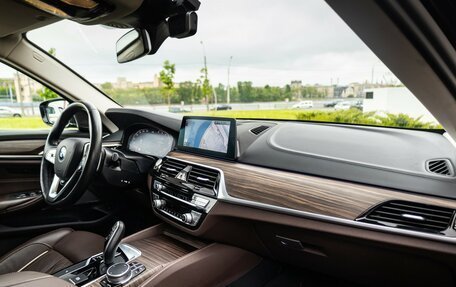 BMW 5 серия, 2020 год, 3 799 000 рублей, 12 фотография